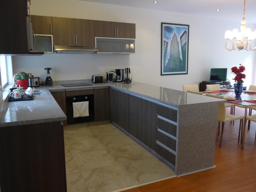 Spacious Apartment In Miraflores Lima Room photo